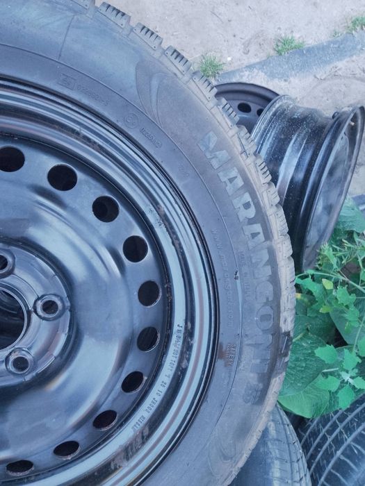 Колеса Ніссан-Рено R16/5*114.3/6.5J/DIA 66.1 + гарна всесезонка 205/60