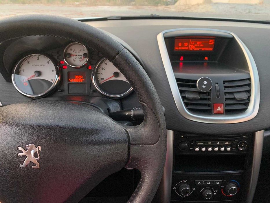 descapotável Peugeot 207cc 1.6 HDI