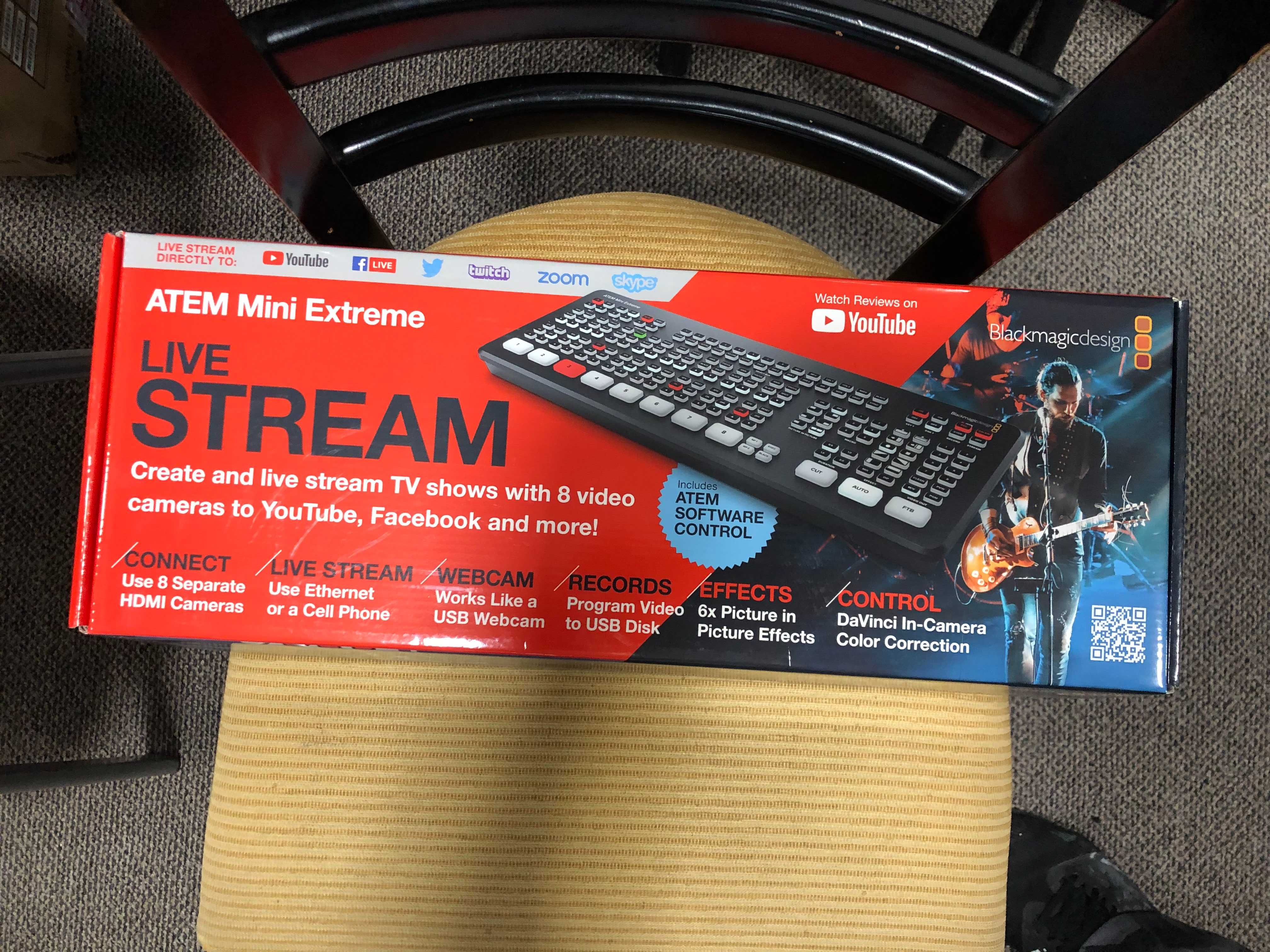 Mikser video Blackmagic Design ATEM Mini Extreme 8