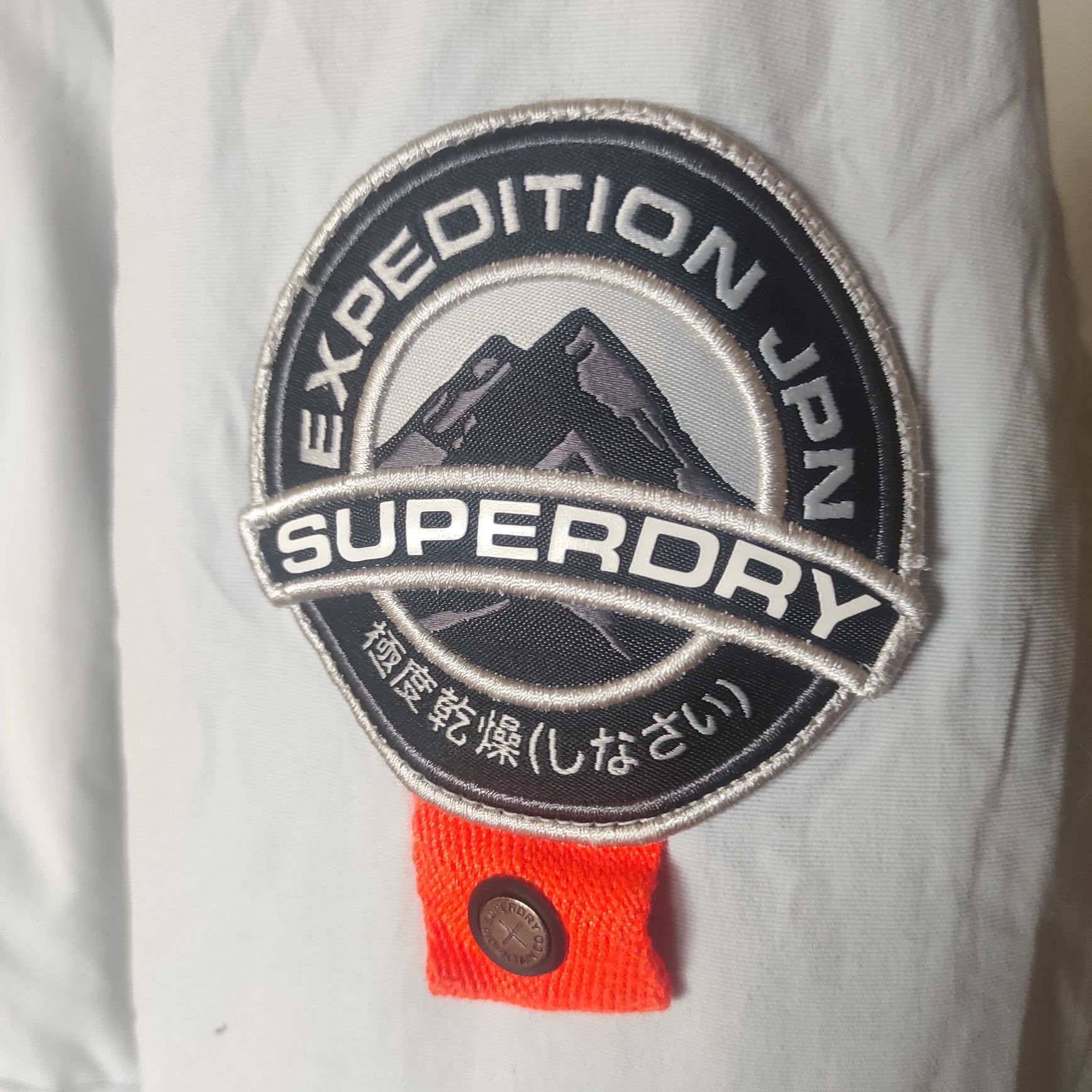 Зимняя курточка SuperDry Everest