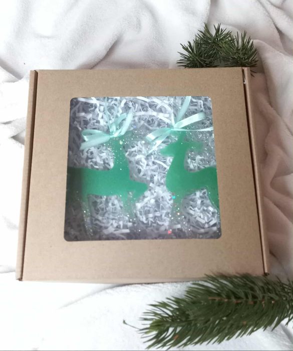 Rękodzieło Renifery zestaw 2szt z żywicy epoksydowej zielone