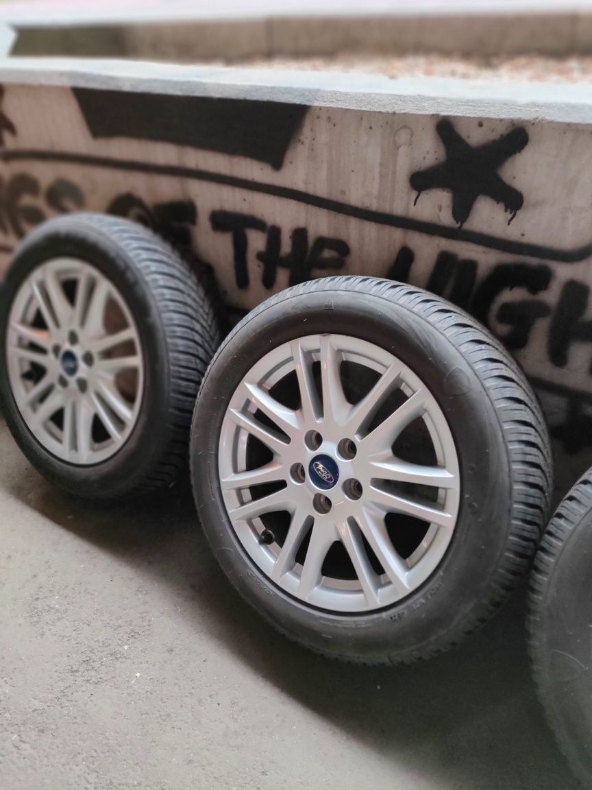 Opony zimowe Fireston winterhawk 4 205/55R16 plus felgi