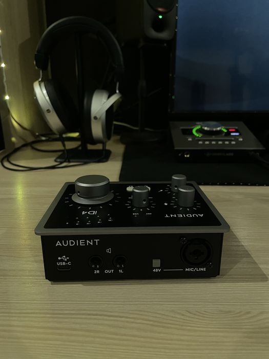 Звуковая карта Audient ID4 MKII
