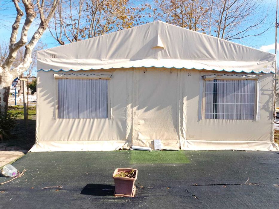 Estrutura e lona 30 m2