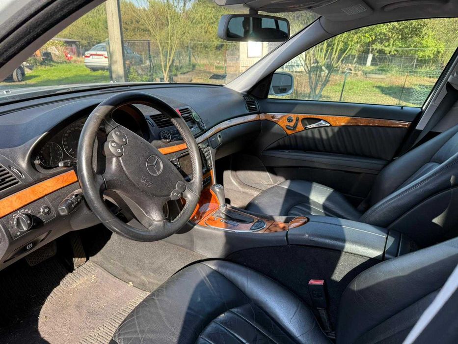 Mercedes Benz w211 3.5