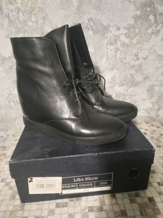 Снікерси Like Show