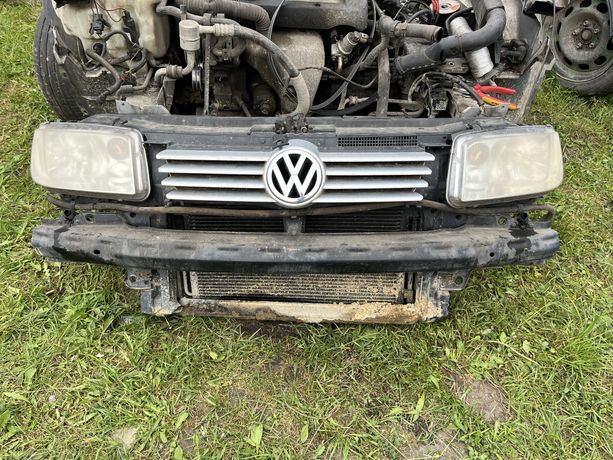 Pas przedni vw bora