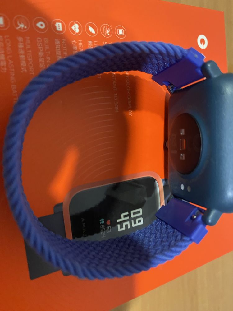 Amazfit Bip S Смарт годинник