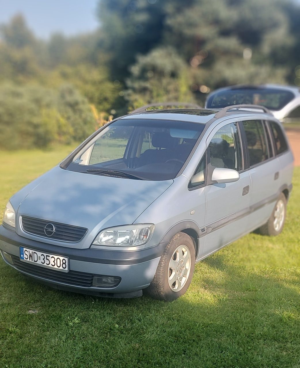 Opel Zafira  B 1.6 benzyna 2001