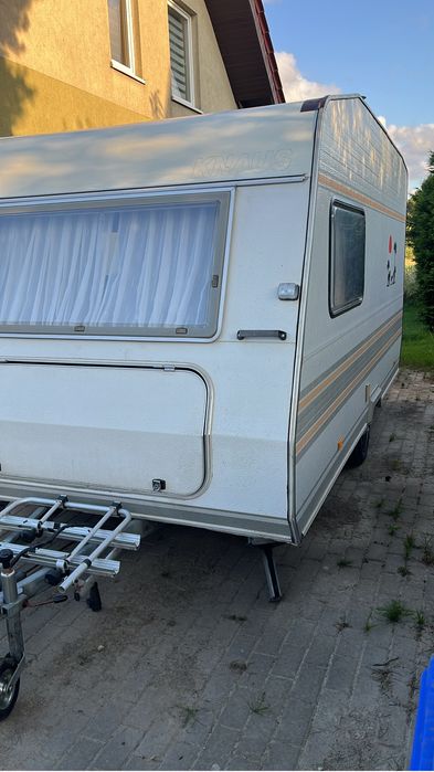 Przyczepa kempingowa Knaus 900 dmc