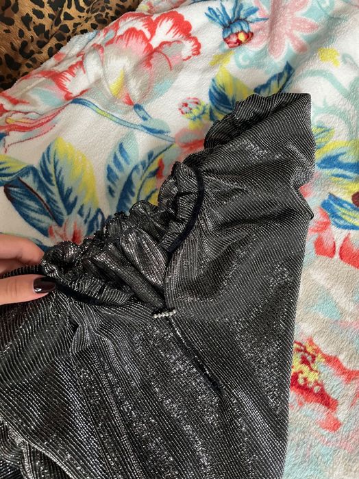 Близка блискуча жіноча