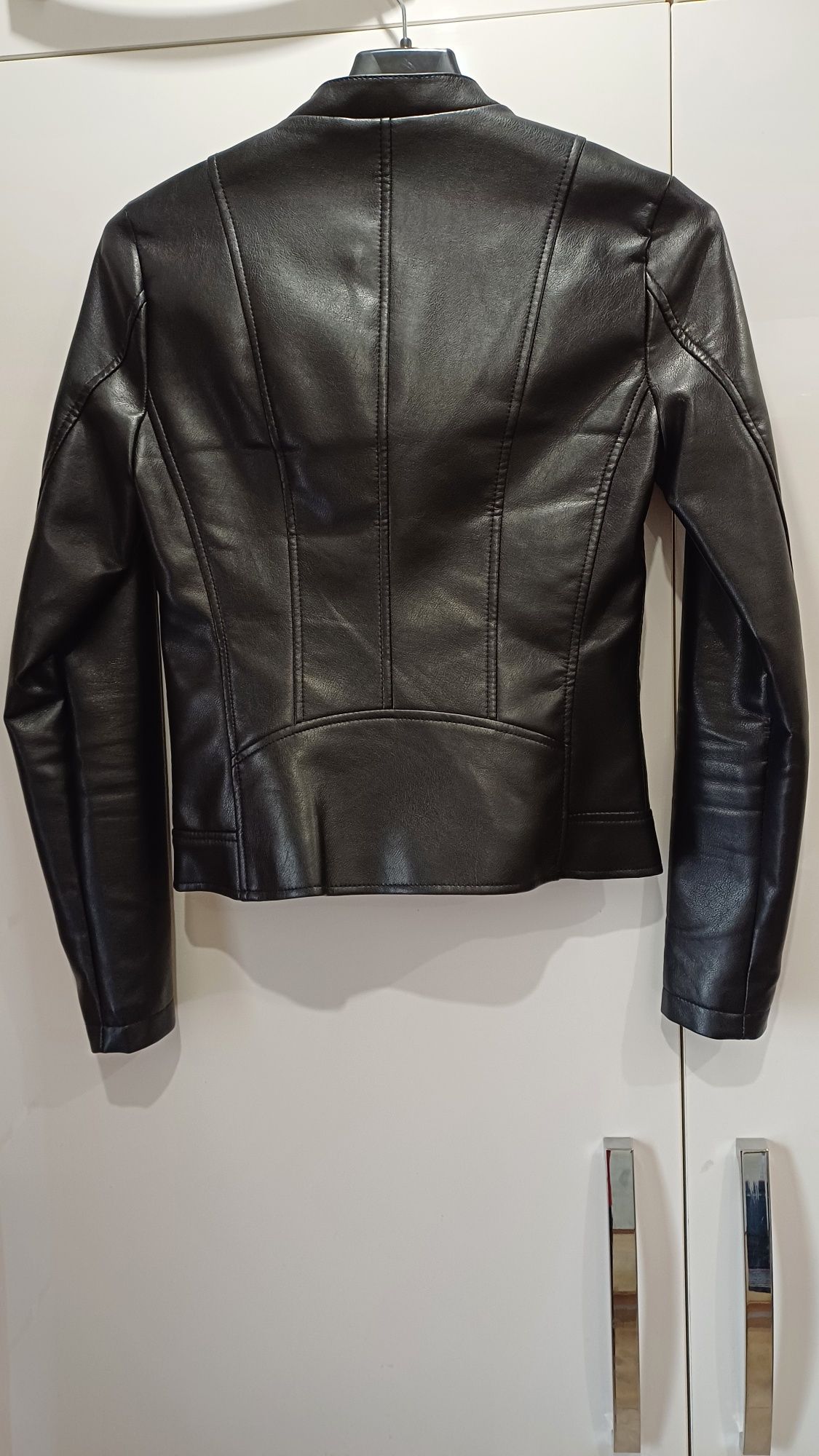 Ramoneska czarna Mohito Basic 32 xxs