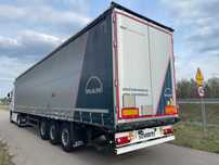 Schmitz Cargobull  Stan bardzo dobry, niski przebieg