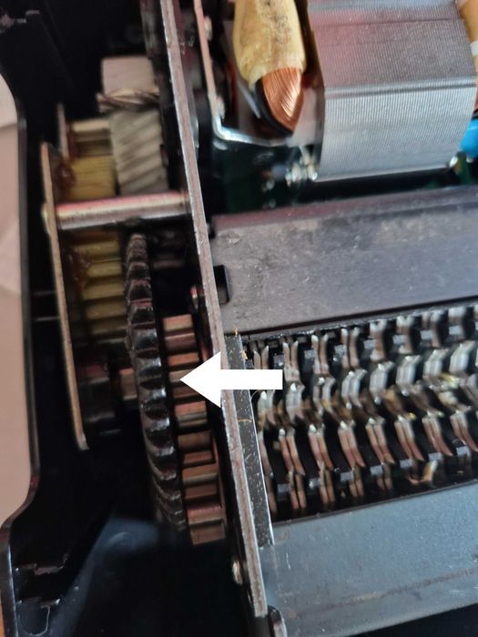Niszczarka Fellowes  8MC uszkodzona