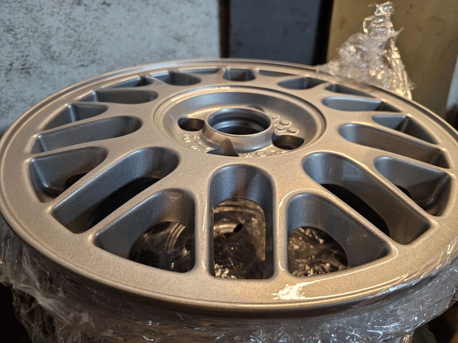 Felgi VW Golf II III BBS 15cali 6,5j 4x100 et45 57,1