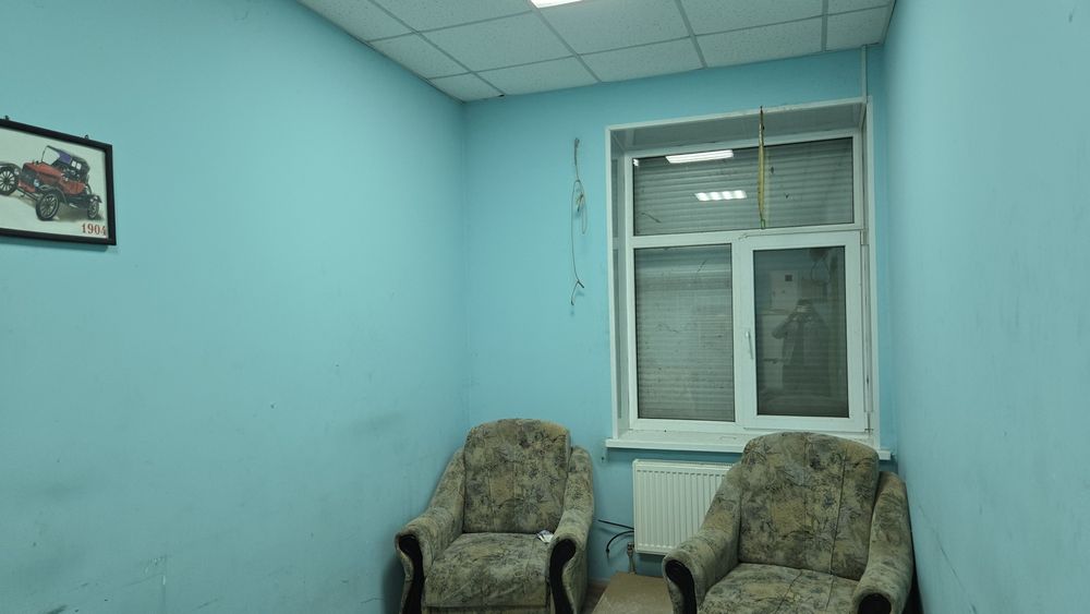 Здание, помещение с двором