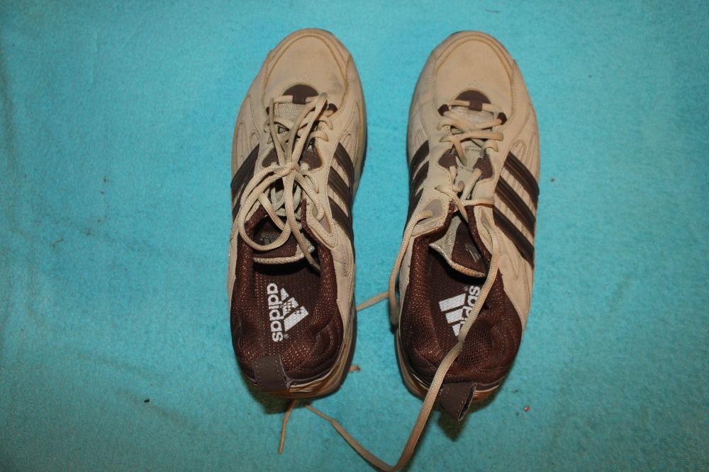 Buty Adidas - rozmiar wkładki 28