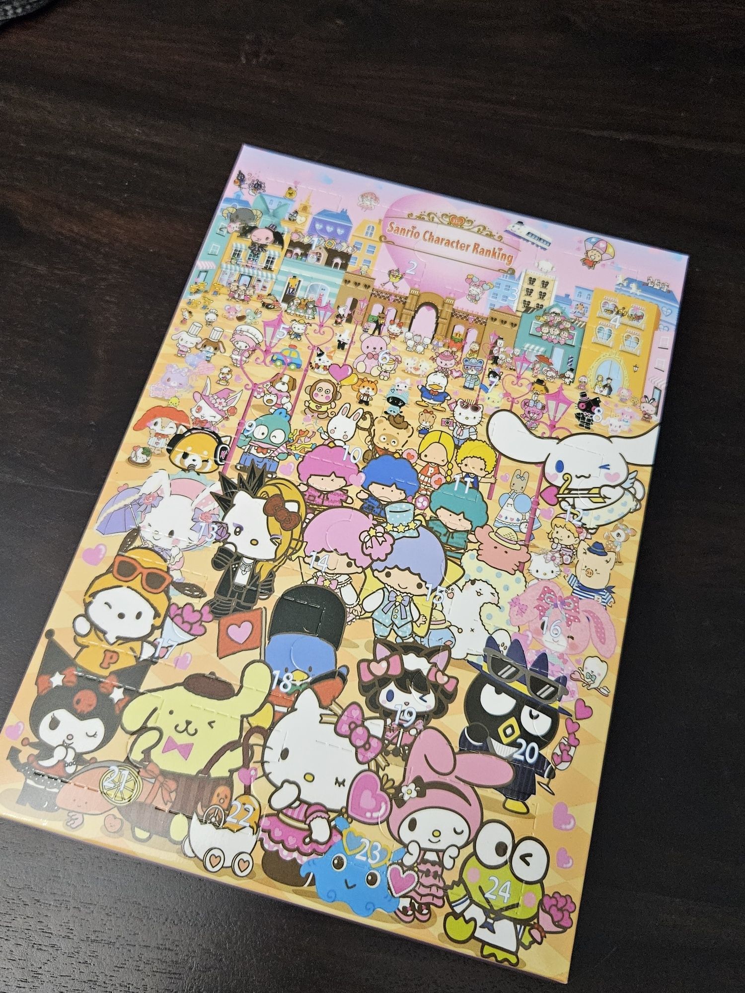 kalendarz adwentowy hello kitty sanrio 24 figurki