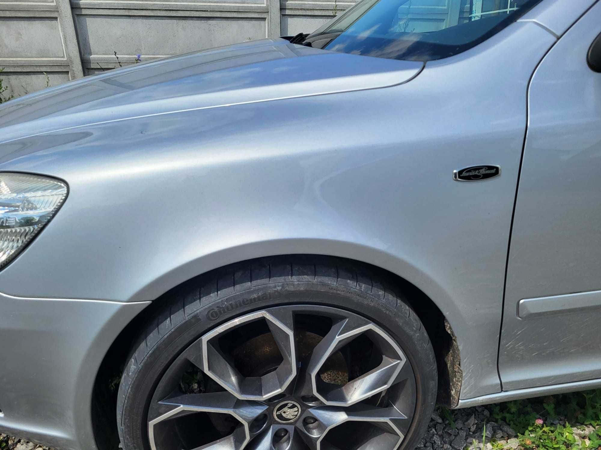 Skoda Octavia 2 Lift L&K lewy Błotnik LA7W 9156