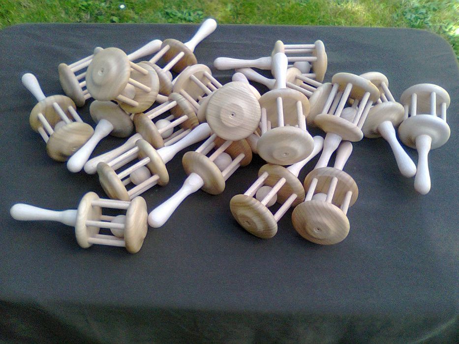 grzechotka drewniana nie malowana