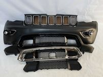 JEEP GRAND CHEROKEE Бампер передний верх 2017 2018 2019 2020