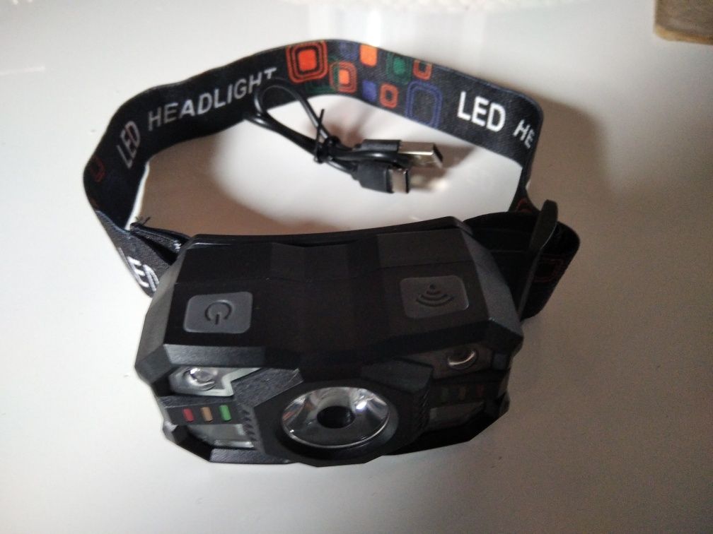 Latarka czołowa led usb. Bardzo mocna i wydajna. Czujnik ruchu