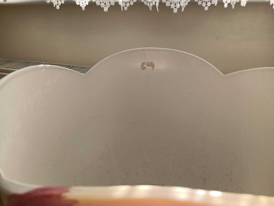 Donica porcelanowa ze wzorem