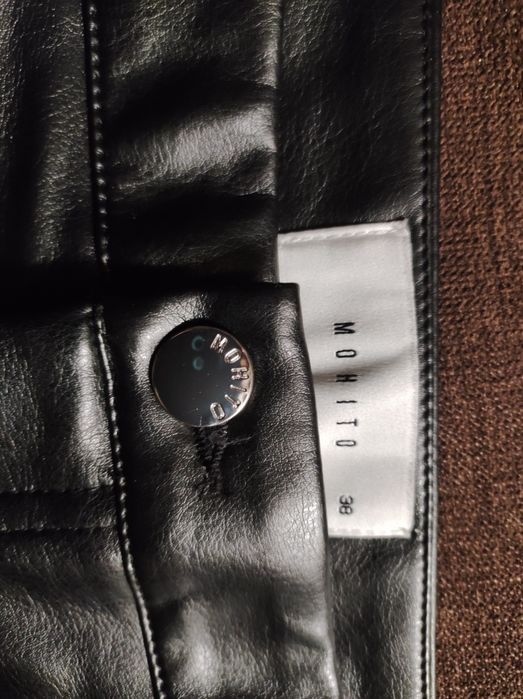 Шкіряна спідниця Mohito