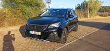 Peugeot 3008 1.5 BlueHDi automático, excelente estado com poucos km's