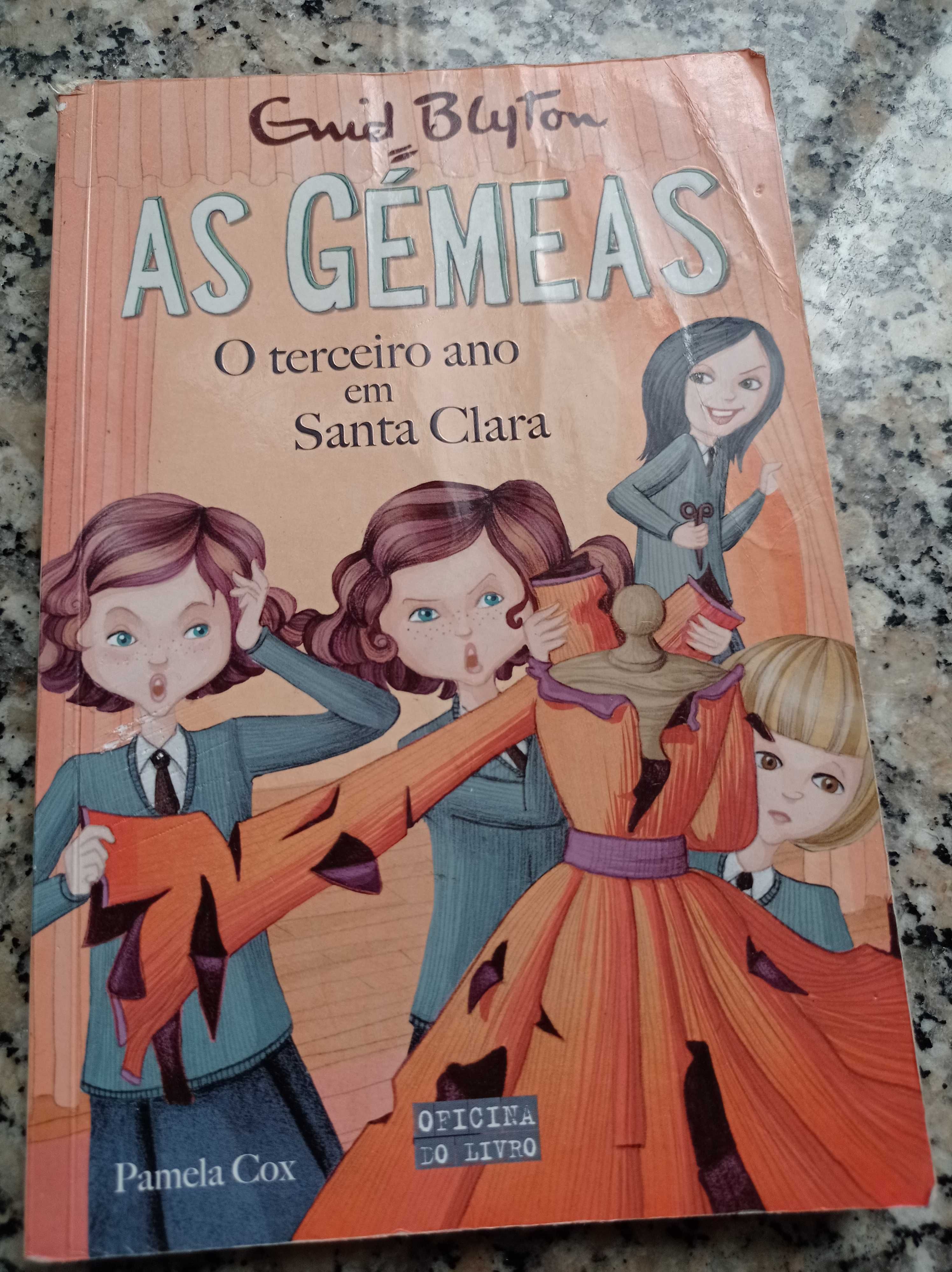 Vendo livros 5€ cada