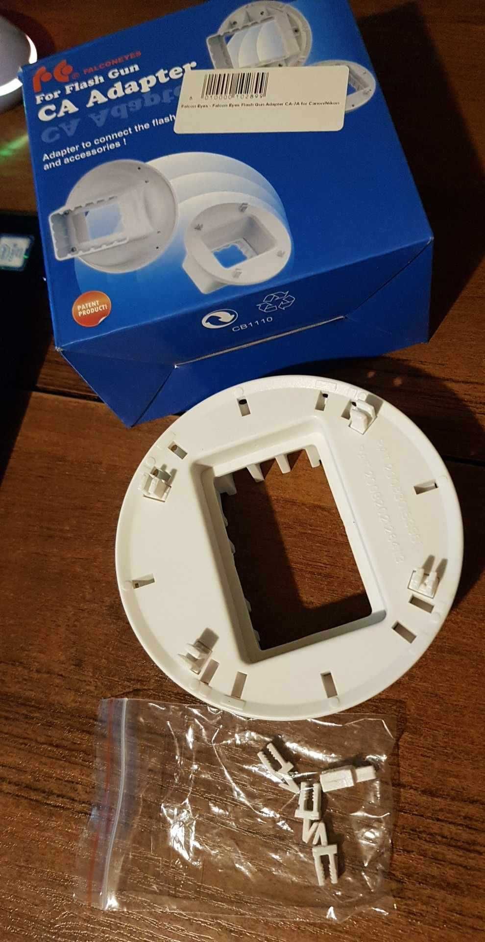 Adapter lampy błyskowej aparatu NIKON/CANON Falcon Eyes NOWE s132