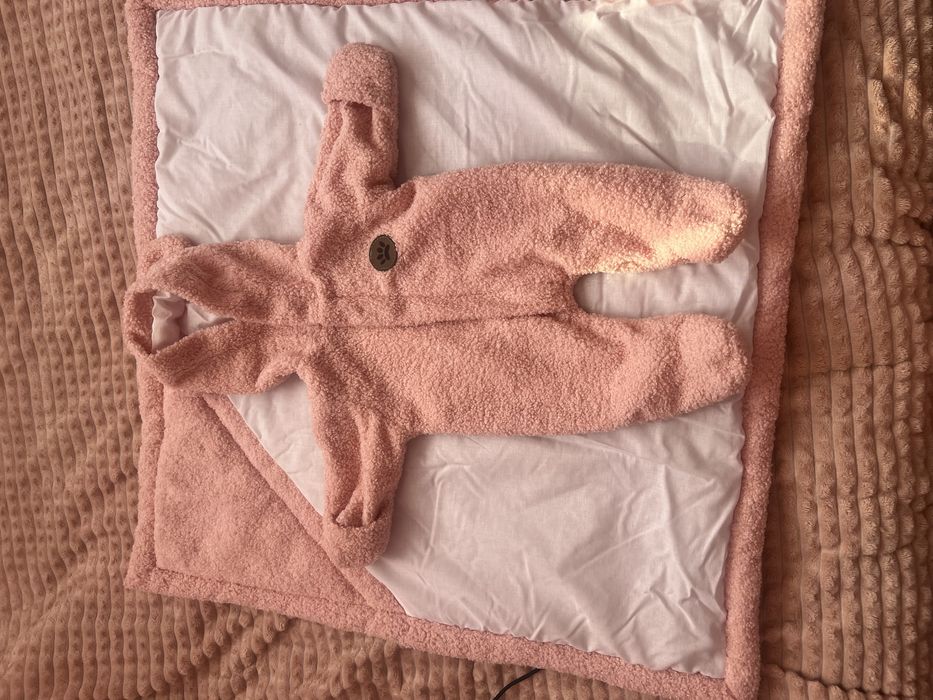 Конверт комбінезон на виписку для дівчинки 56-62 р пудрового кольору