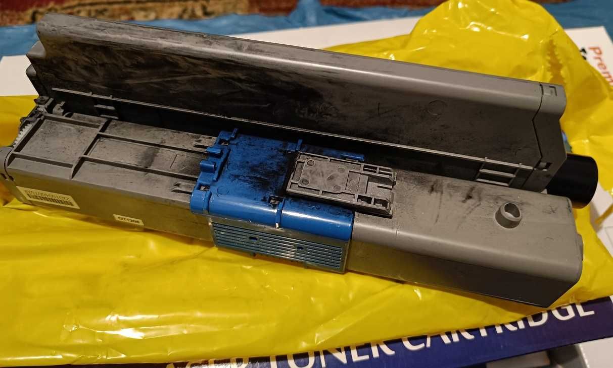 Tonery laserowe OKI 301 kolory zestaw C301DN C321DN MC342DN MC332DN