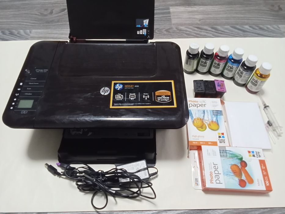 Принтер цвітний hp