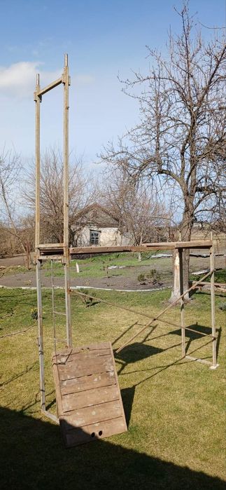 Ліса будівельні рамні / Риштування будівельні