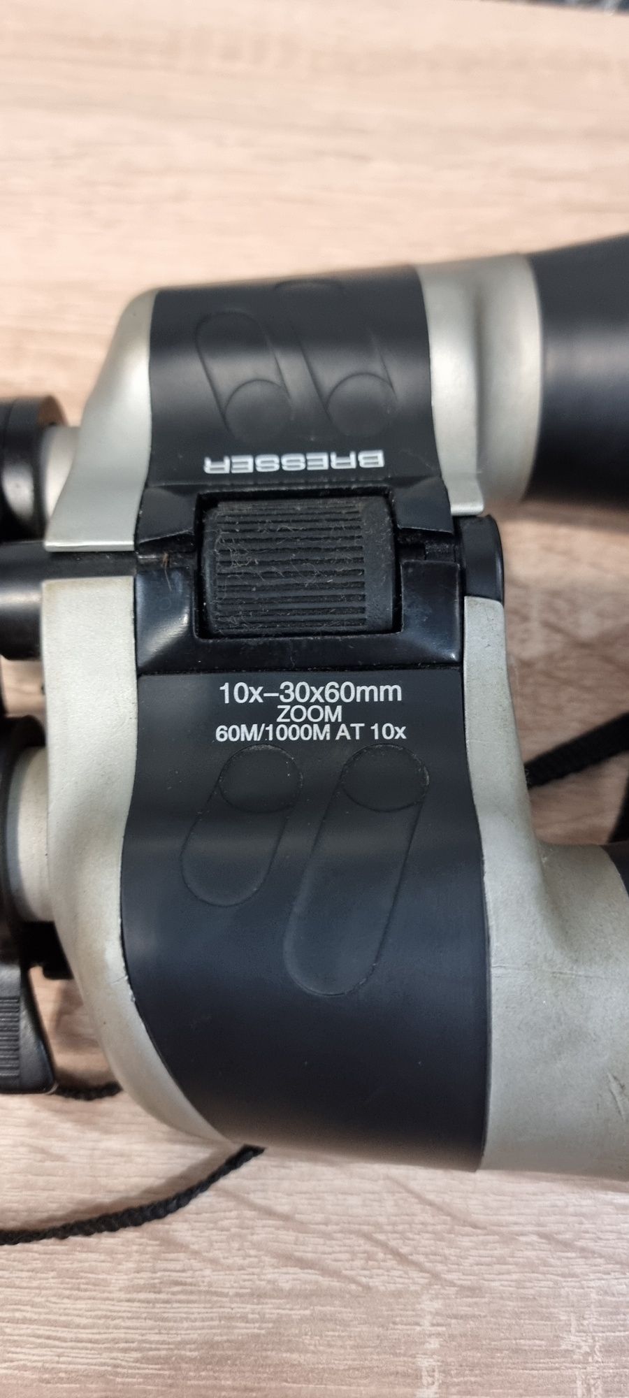 Бінокль BRESSER 10x-30x60mm ZOOM 60M/1000M AT 10x