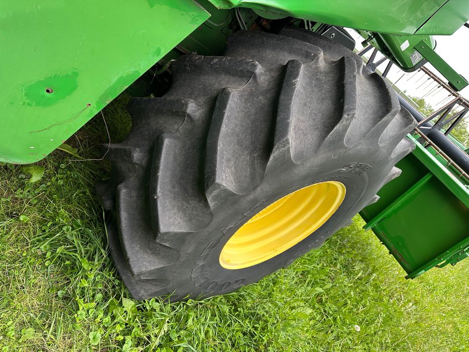Продам John Deere 1166