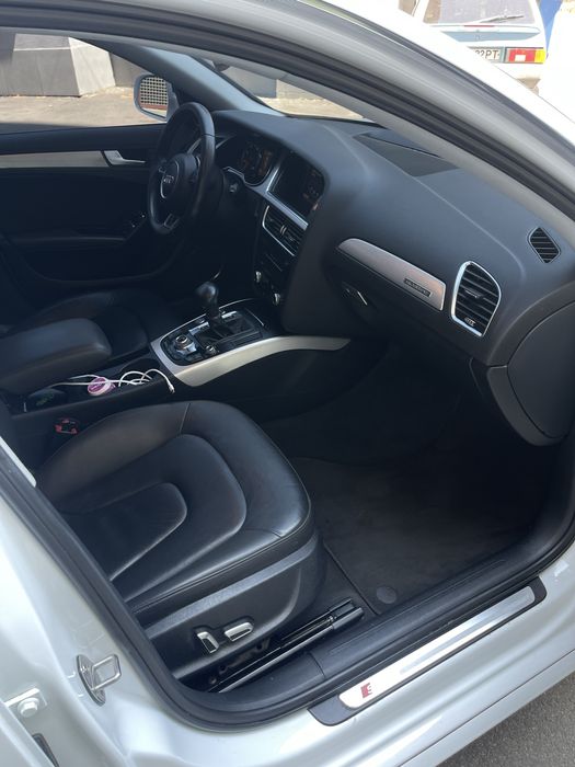 Audi A4 b8 S-line quattro