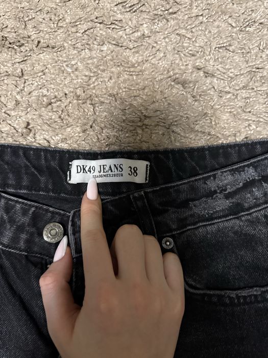 Джинси сірі , нові