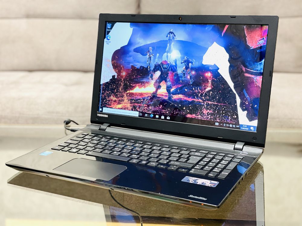 Toshiba Satellite C55/ i3-4005U/1.7 GHz/8 ГБ/HDD 500/HD Graphics 4400