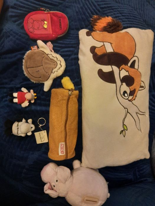 Zestaw NICI poduszka, portfelik, skarbonka, zawieszka, breloczek