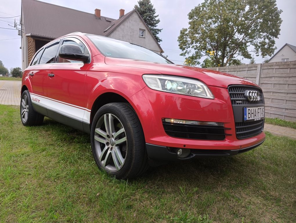 Audi Q7 3.0tdi 280km uszkodzony