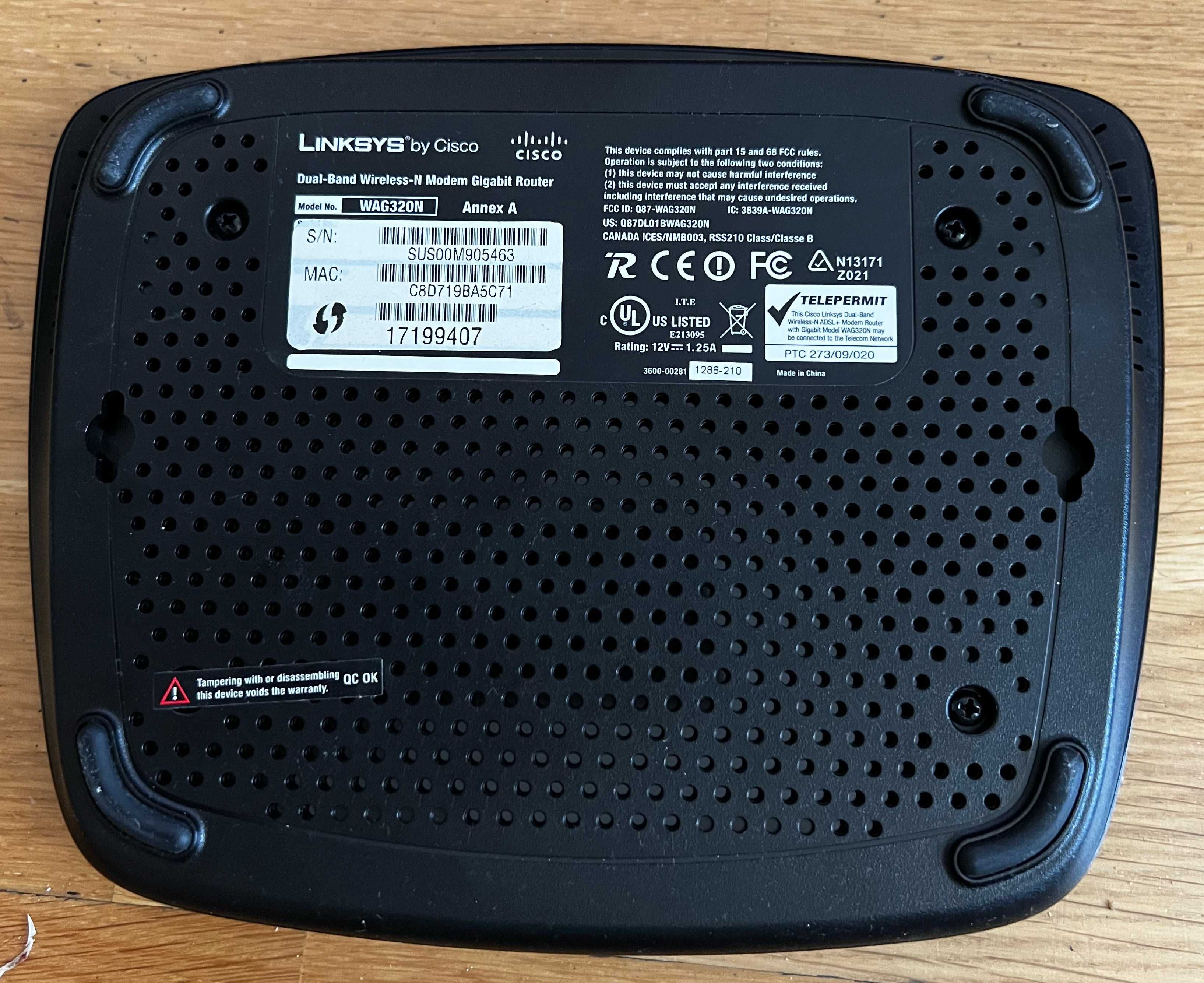 Router Linksys WAG320N