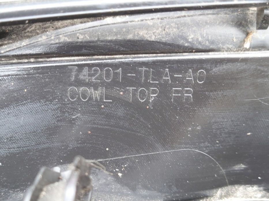 Жабо Honda CR-V 5 2017-2022 74201TLAA00 разборка