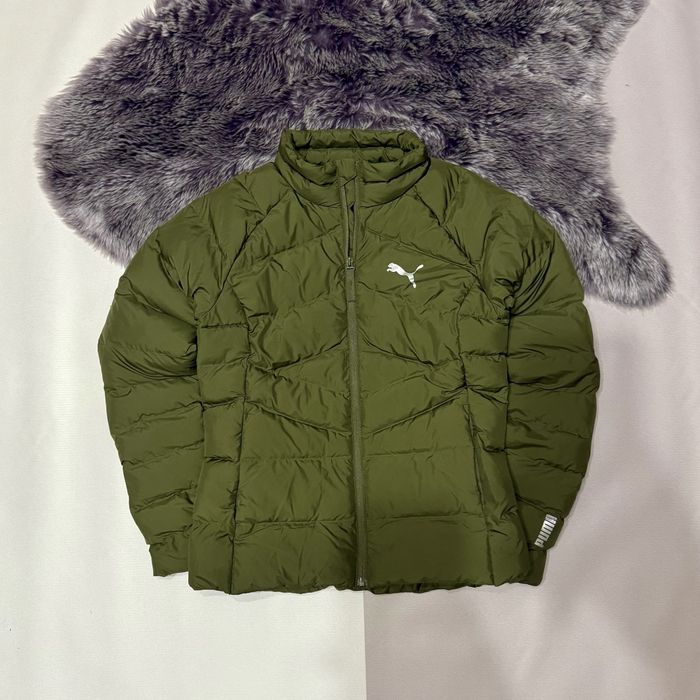 Жіноча зимова куртка пуховик Puma С розмір 00192