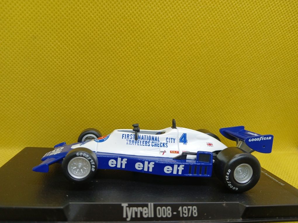 Miniaturas 1/43 Formula 1 8 Modelos  como novos