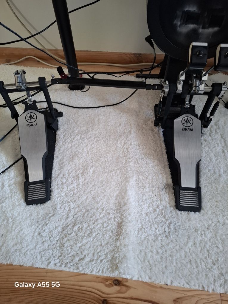 Podwójna stopa do bębna basowego Yamaha DFP9500D Direct Drive