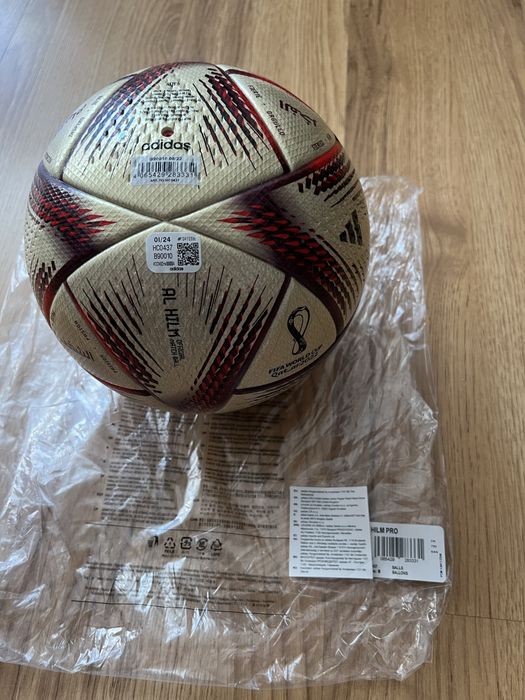 Pilka meczowa / kolekcjonerska Adidas Al-Hilm Finale OMB 2022/23