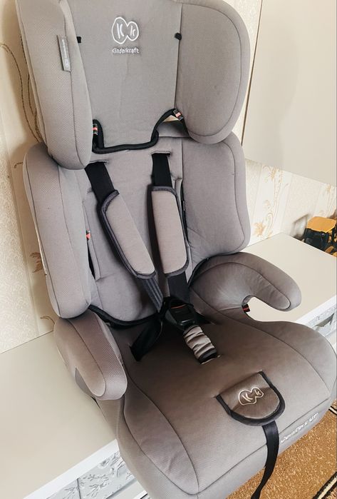 Автокрісло Kinderkraft Comfort Up 9-36 Kg