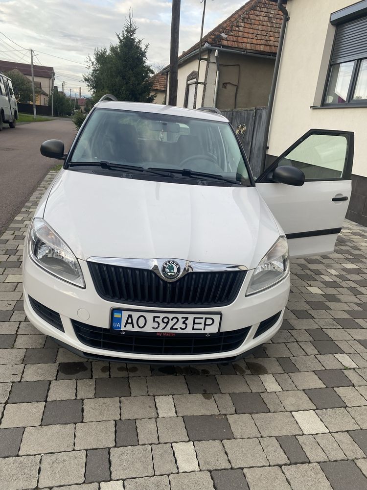 Skoda Fabia 1.2 TSI 2010